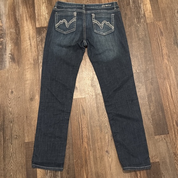 Itz Me Premium Distressed Dark Wash Sparkly Pockets  Women’s Jeans Size 16 - Picture 5 of 7